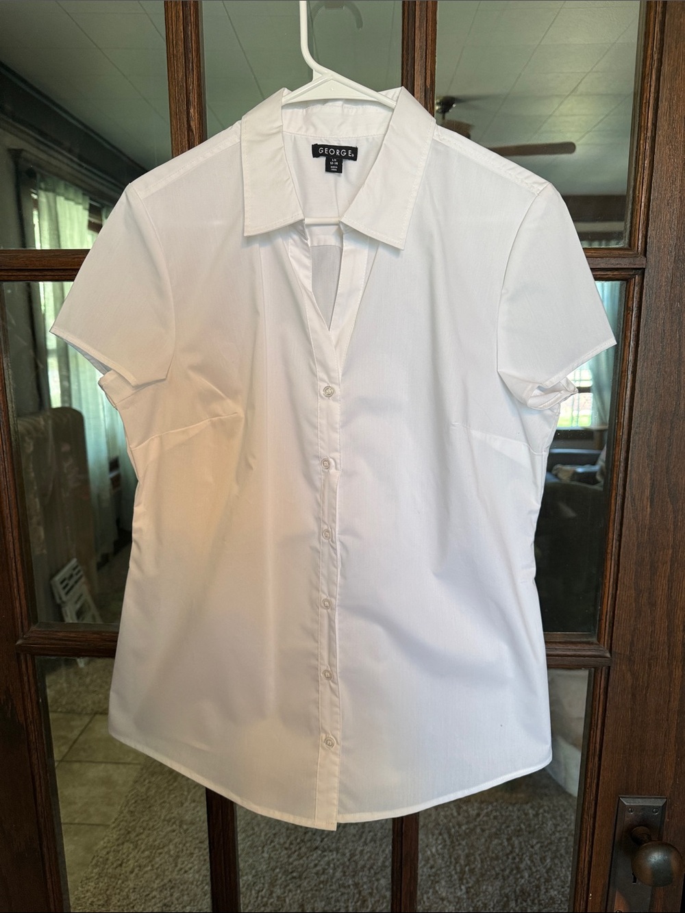 George Womens White Short Sleeve Button Down Shirt V-Neck Collar Size L 12-14